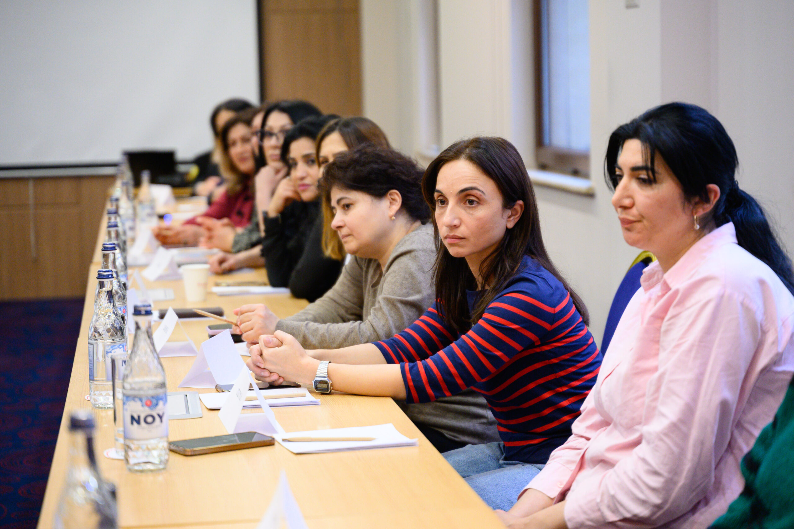 Արժանապատիվ աշխատանքը՝ դիմակայունության հիմք. Երևանի խմբի կանանց հանդիպումը գործատուների հետ